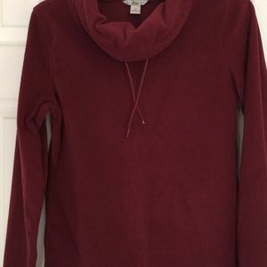 Bass fleece pullover (color- burgundy)
